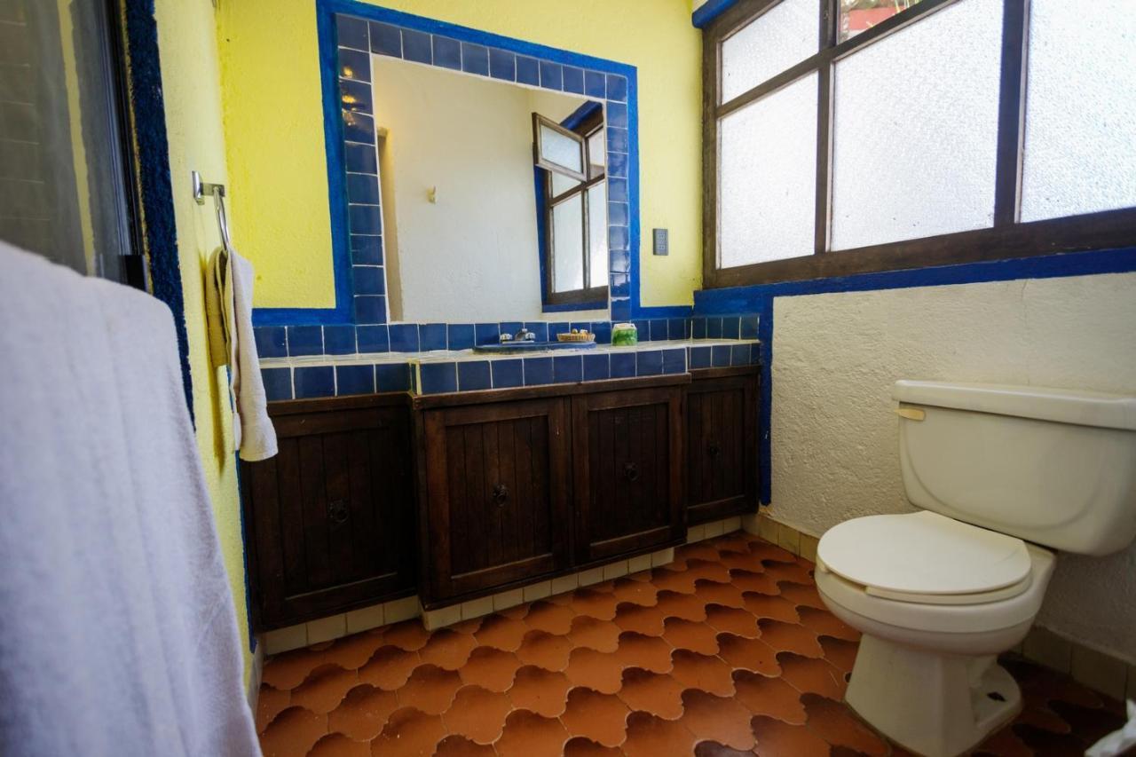 Lago Sol Hotel & Suites Tzintzuntzán Εξωτερικό φωτογραφία