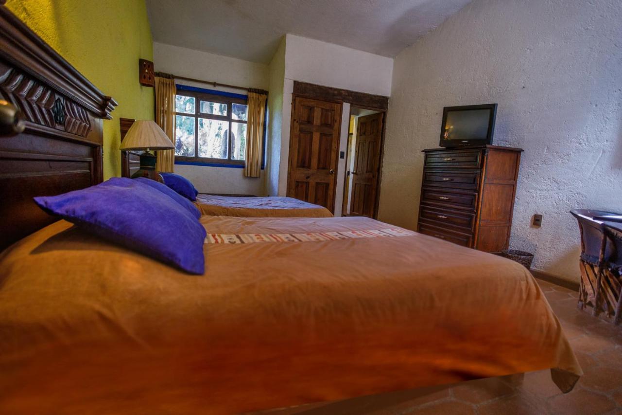 Lago Sol Hotel & Suites Tzintzuntzán Εξωτερικό φωτογραφία