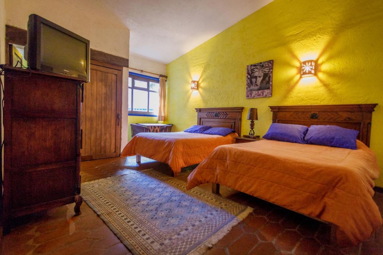 Lago Sol Hotel & Suites Tzintzuntzán Εξωτερικό φωτογραφία