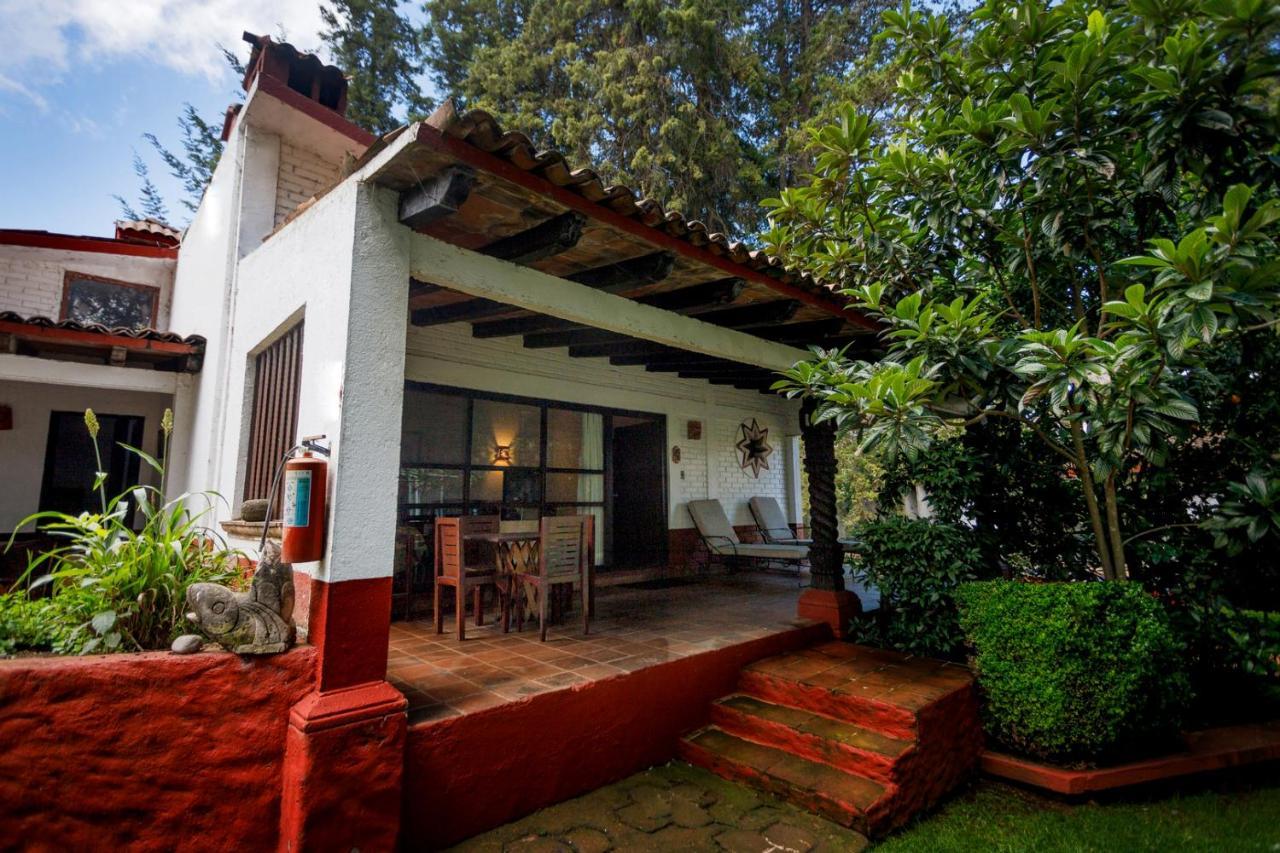 Lago Sol Hotel & Suites Tzintzuntzán Εξωτερικό φωτογραφία